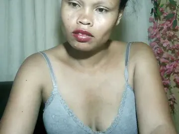 Pussy01lips  live sex cam