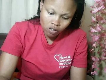 Pussy01lips  live sex cam