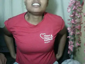 Pussy01lips  live sex cam