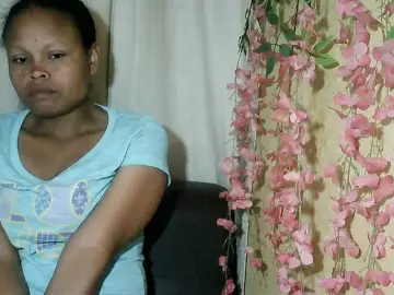 Pussy01lips  live sex cam