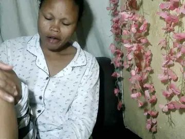 Pussy01lips  live sex cam