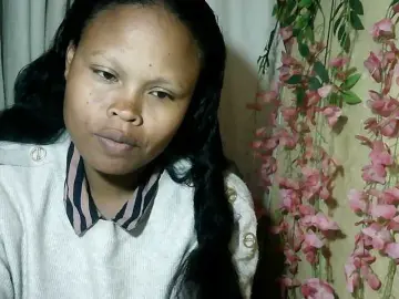 Pussy01lips  live sex cam