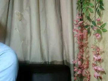 Pussy01lips  live sex cam