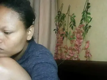 Pussy01lips  live sex cam