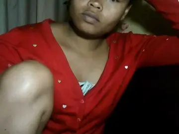 Pussy01lips  live sex cam