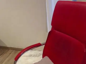 Sweet-Maga  live sex cam