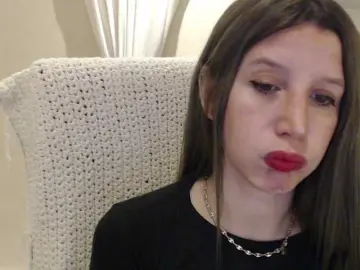Sweet-Maga  live sex cam
