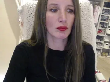 Sweet-Maga  live sex cam