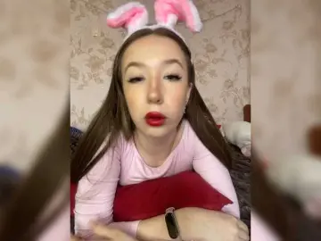 Sashhhkino  live sex cam