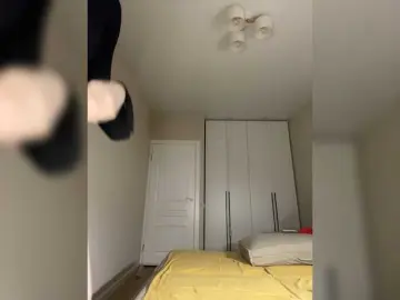 Sashhhkino  live sex cam