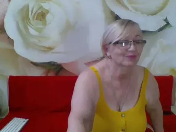 Yakameliya  live sex cam