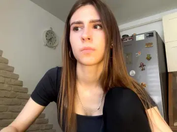 AshantiBadolato  live sex cam