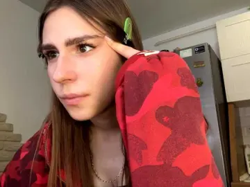 AshantiBadolato  live sex cam