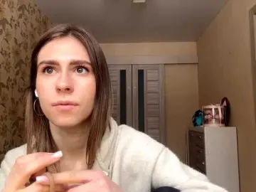 AshantiBadolato  live sex cam