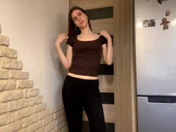 AshantiBadolato  live sex cam