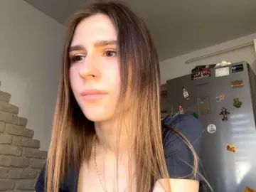 AshantiBadolato  live sex cam