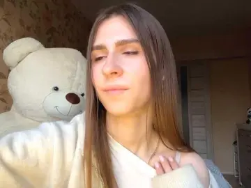 AshantiBadolato  live sex cam