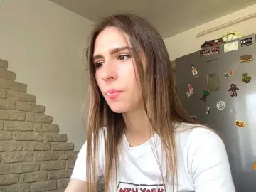 AshantiBadolato  live sex cam