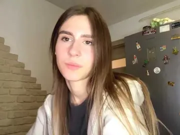 AshantiBadolato  live sex cam