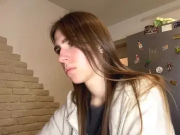 AshantiBadolato  live sex cam