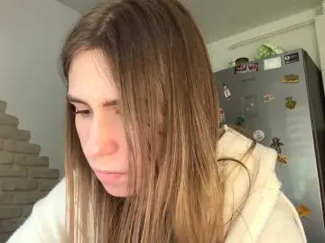 AshantiBadolato  live sex cam