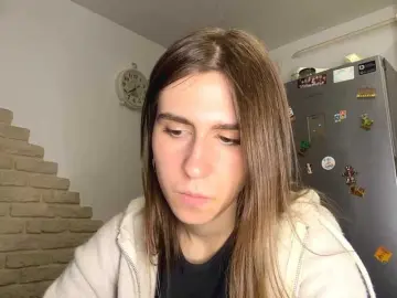 AshantiBadolato  live sex cam