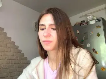 AshantiBadolato  live sex cam