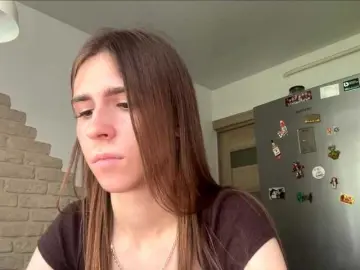 AshantiBadolato  live sex cam