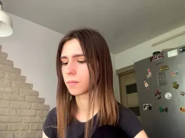 AshantiBadolato  live sex cam