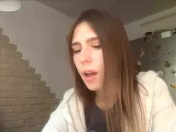 AshantiBadolato  live sex cam