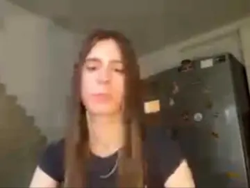 AshantiBadolato  live sex cam
