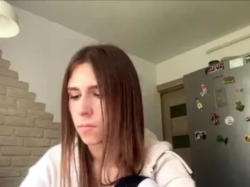 AshantiBadolato  live sex cam