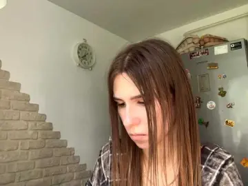 AshantiBadolato  live sex cam