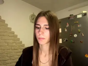 AshantiBadolato  live sex cam