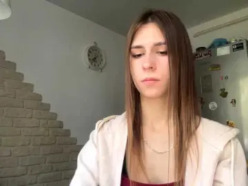AshantiBadolato  live sex cam