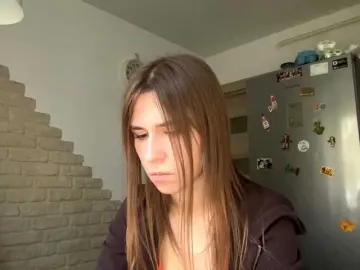 AshantiBadolato  live sex cam