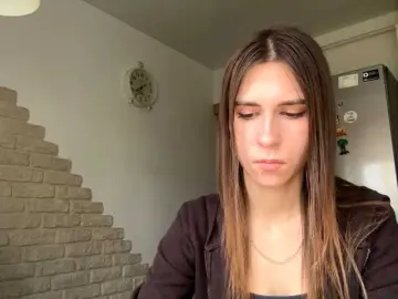 AshantiBadolato  live sex cam