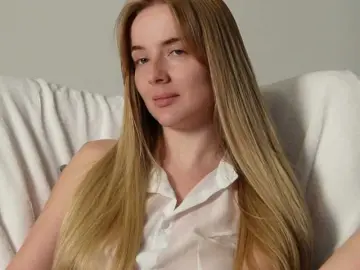 BarbieSize  live sex cam