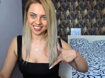 CarlaStaceeFun  live sex cam