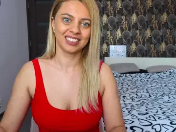 CarlaStaceeFun  live sex cam