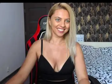 CarlaStaceeFun  live sex cam