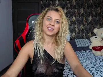CarlaStaceeFun  live sex cam