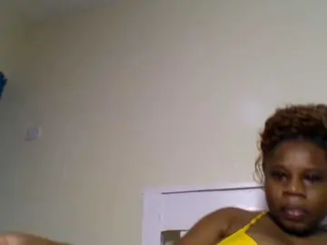 Ebonitah  live sex cam