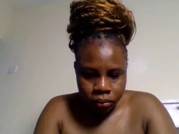 Ebonitah  live sex cam