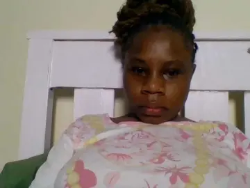Ebonitah  live sex cam