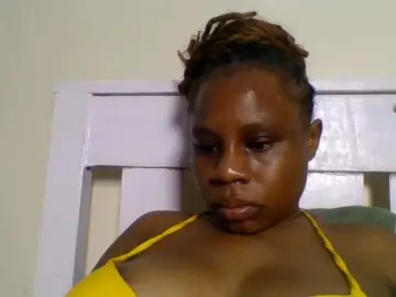 Ebonitah  live sex cam