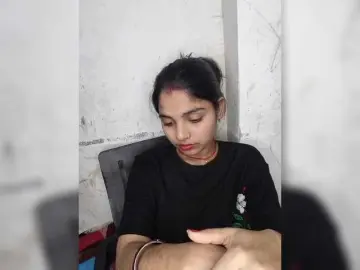 Tunnidelhi  live sex cam