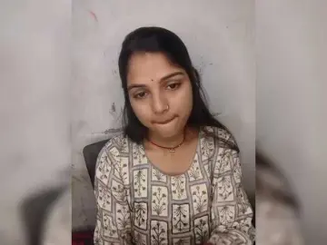 Tunnidelhi  live sex cam