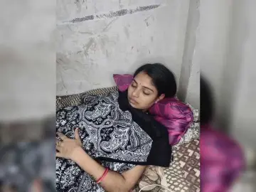 Tunnidelhi  live sex cam