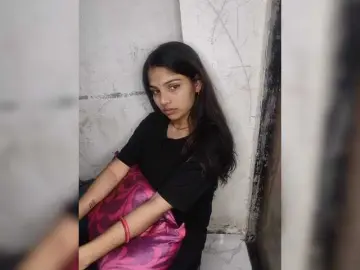 Tunnidelhi  live sex cam